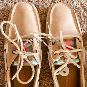 Girls Sperry Top-Sider loafers sz 3 NWOT